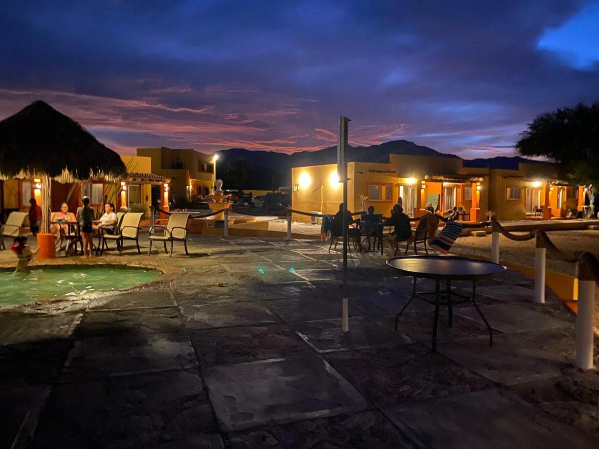 Los Vientos Hotel Bahia de Los Angeles ภายนอก รูปภาพ