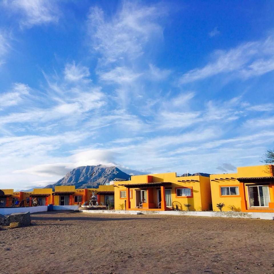 Los Vientos Hotel Bahia de Los Angeles ภายนอก รูปภาพ